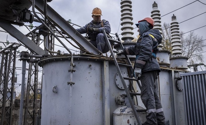 Since September, ongoing Russian attacks have exacerbated energy supply challenges for Ukraine’s industry.