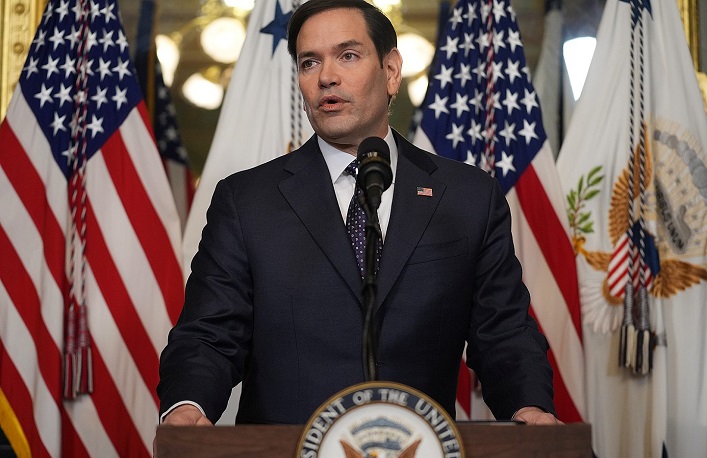 The US anticipates an agreement between Ukraine and Russia by year’s end and suggests a trilateral meeting.