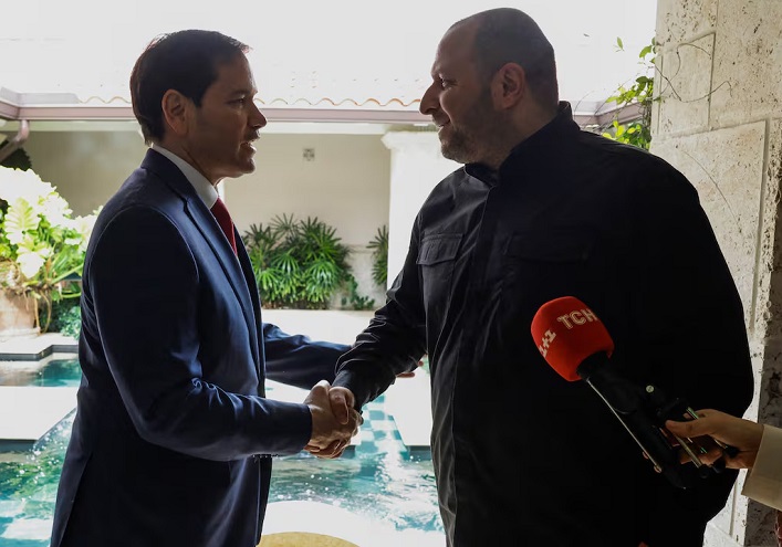 Trump announces the finalization of a peace plan and expresses “optimistic” expectations for negotiations.