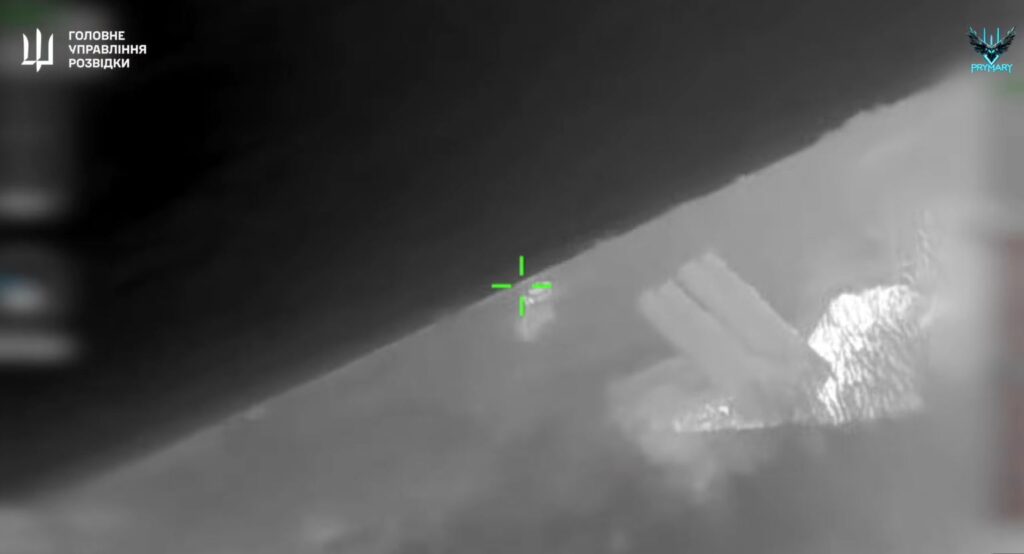 Ukraine keeps dismantling Russian air defenses in Crimea: HUR’s “Ghosts” destroy another S-300V launcher and radars (VIDEO)