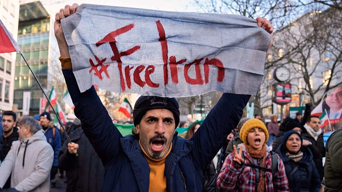 Demonstrations held in major European cities in solidarity with Iran protests