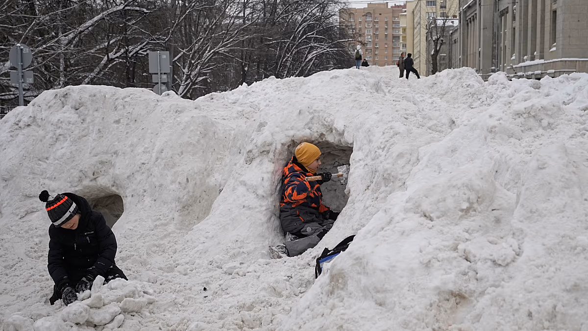 Video. “Snow apocalypse”: Russia’s Kamchatka emerges from record winter storm