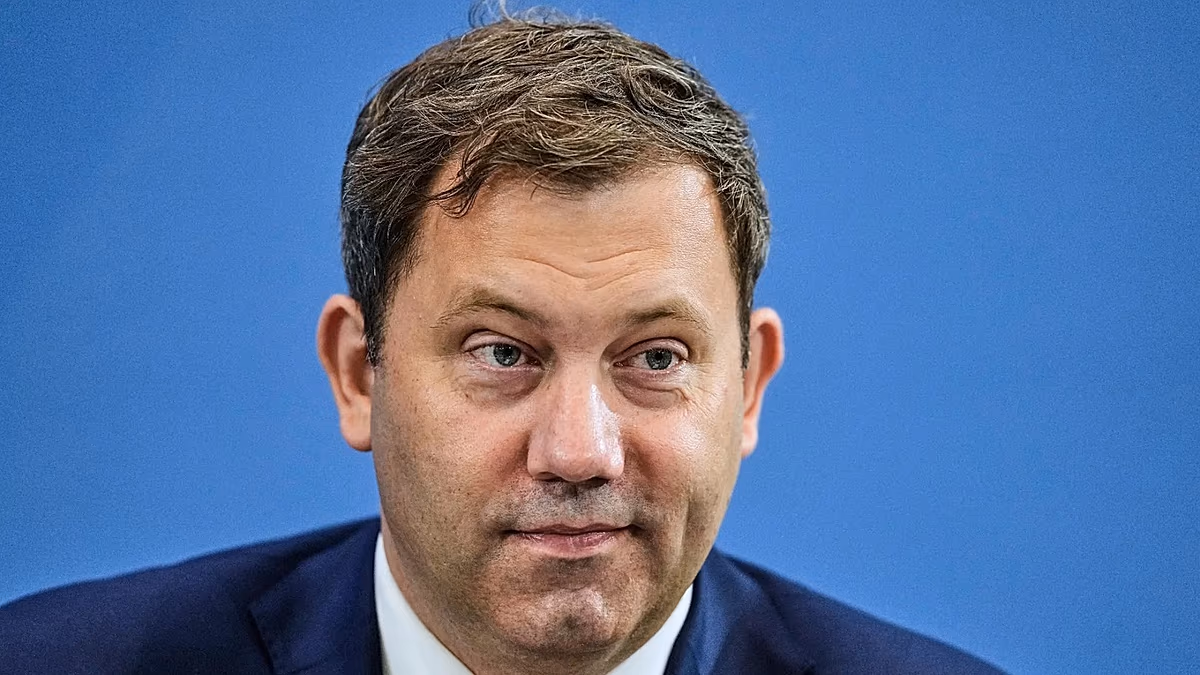 German vice-chancellor weighs deploying EU anti-coercion measures against Trump