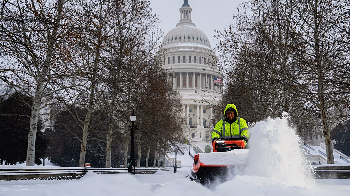 Historic winter storm kills 10 across the United States as disruptions persist