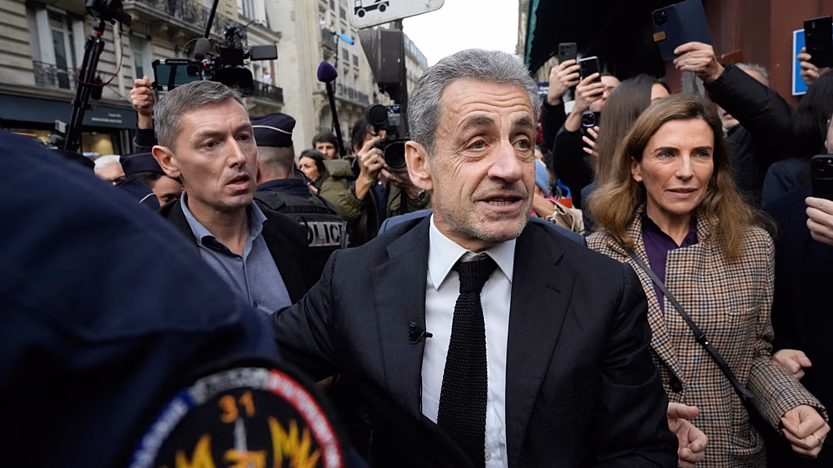‘A Prisoner’s Diary’: Unions clash with Nicolas Sarkozy at Lyon book signing