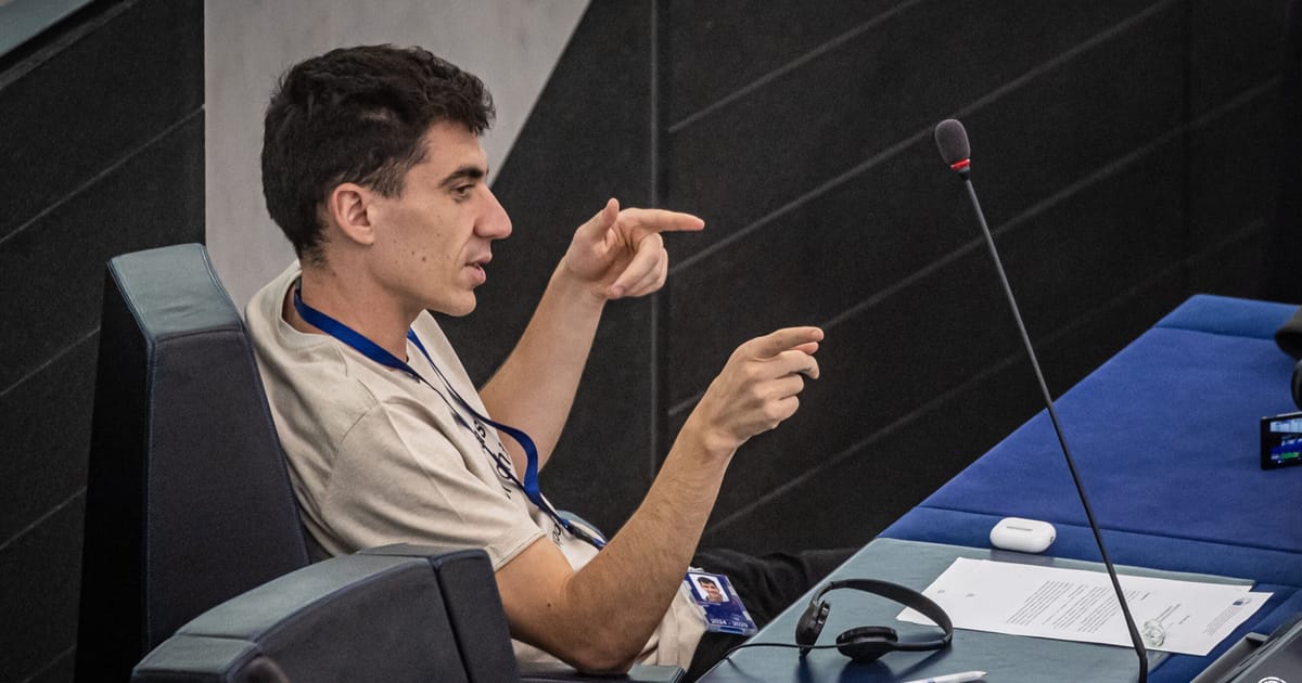 Influencer MEP Fidias to address embezzlement allegations – POLITICO