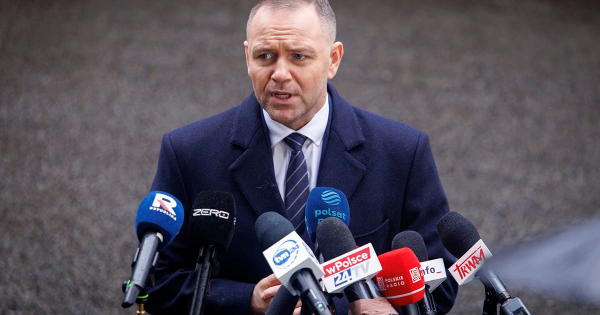 Poland faces millions in EU fines as president vetoes tech bill – POLITICO