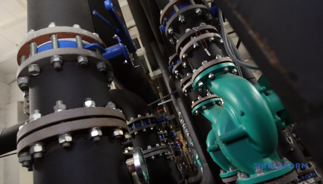 Over 700 residential buildings in Kyiv remain without heating