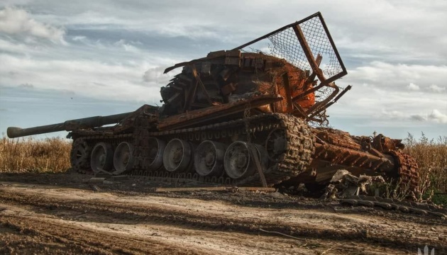 Paratroopers show drone strikes destroying Russian tanks and vehicles