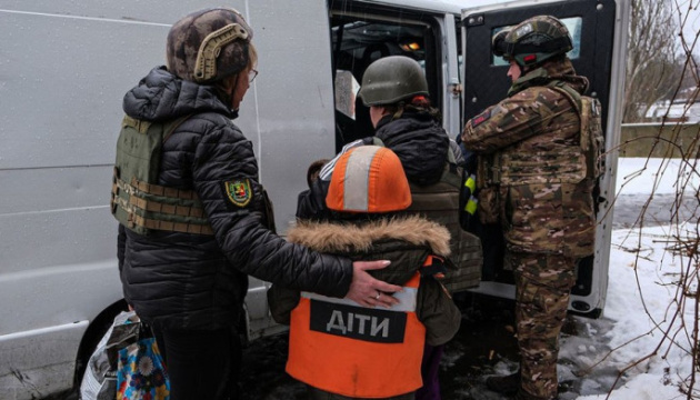 Five more settlements in Zaporizhzhia region announce mandatory evacuation of families with children