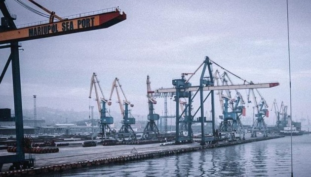 Russia integrates port of Mariupol into its own economy – intelligence
