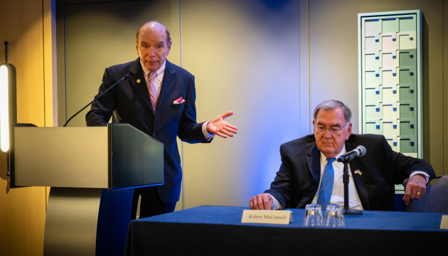 US can strike Iran’s propaganda machine, IRGC headquarters – Ritter