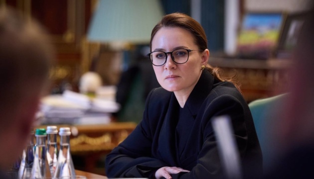 17 transformer substations in Kyiv powered up using generators