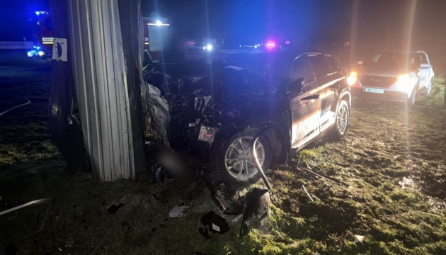 Car crashes into concrete pillar in Odesa region, killing three people
