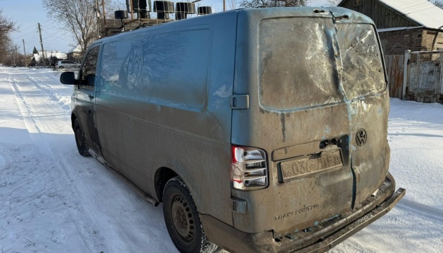 Russian drone attacks evacuation vehicle in Kostiantynivka, several people injured