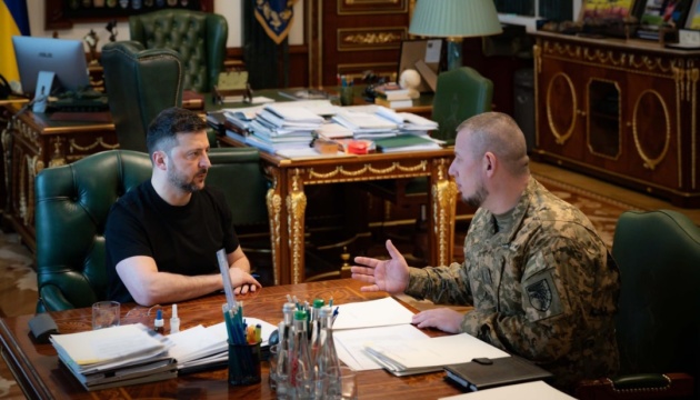 Zelensky announces work with brigades and military command amid changes in Defense Forces