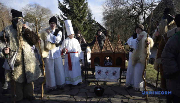 Uzhhorod hosts “Carols in the Old Village” festival