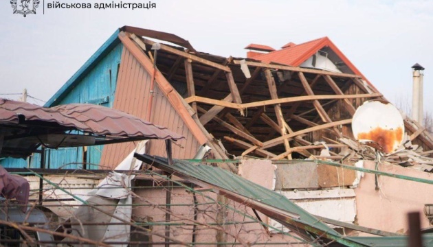 Two killed, nine injured in 682 Russian attacks on Zaporizhzhia region over past day