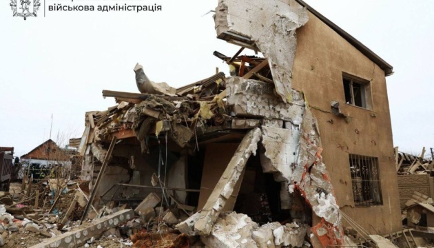 Russian army launches 698 strikes on Zaporizhzhia region over past day, leaving five wounded