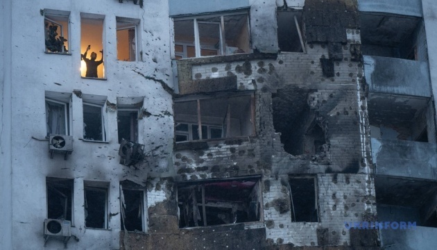 Russia uses 1,100 drones, over 890 guided aerial bombs, and more than 50 missiles against Ukraine in one week