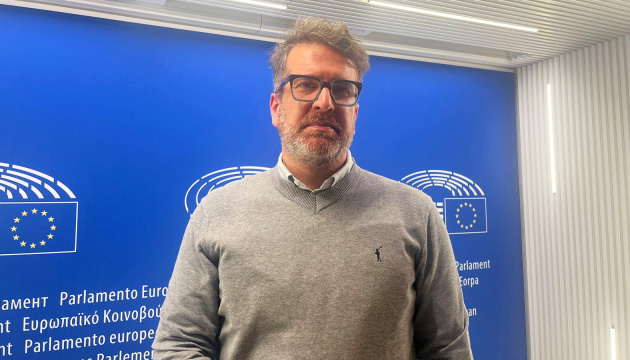 To understand roots of uprisings in Iran, one need to go back to 1979 revolution, expert says