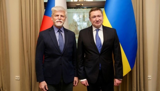 Czech president arrives in Ukraine