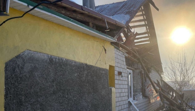 Russians strike Semenivka, Chernihiv region, four people injured