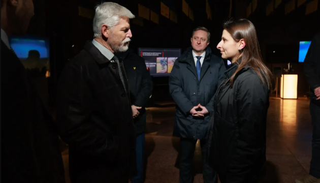 Ukraine’s Defense Ministry presents modern Ukrainian unmanned systems to Czech President