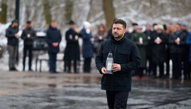 Zelensky honors memory of Holocaust victims in Babyn Yar