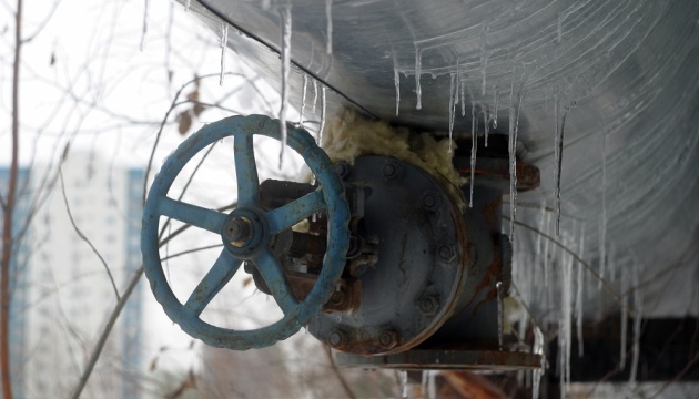 Almost 2,600 buildings in Kyiv left without heating after nighttime attack