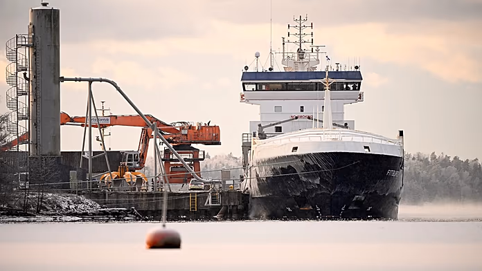 Cargo vessel suspected of damaging undersea cable allowed to leave Finland