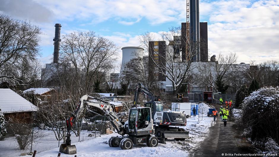 Berlin blackouts cast light on infrastructure in Germany – DW – 01/10/2026