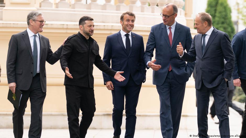 US balks as UK, France pledge troops to postwar Ukraine – DW – 01/10/2026