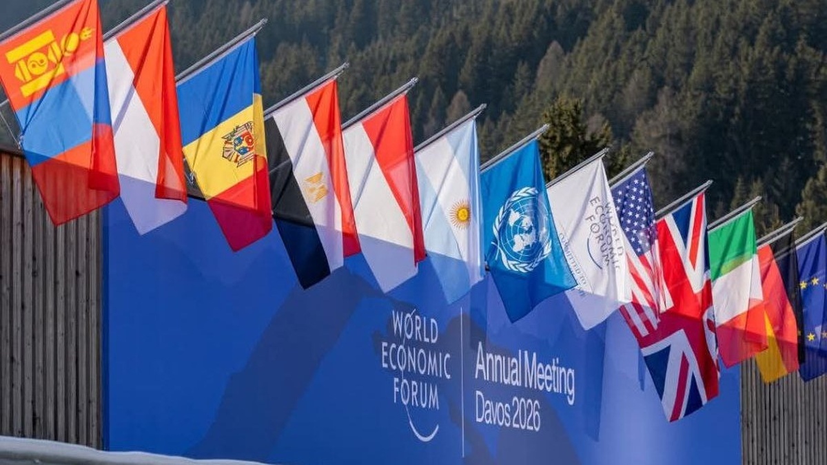 Zelenskyy and Trump meeting starts in Davos