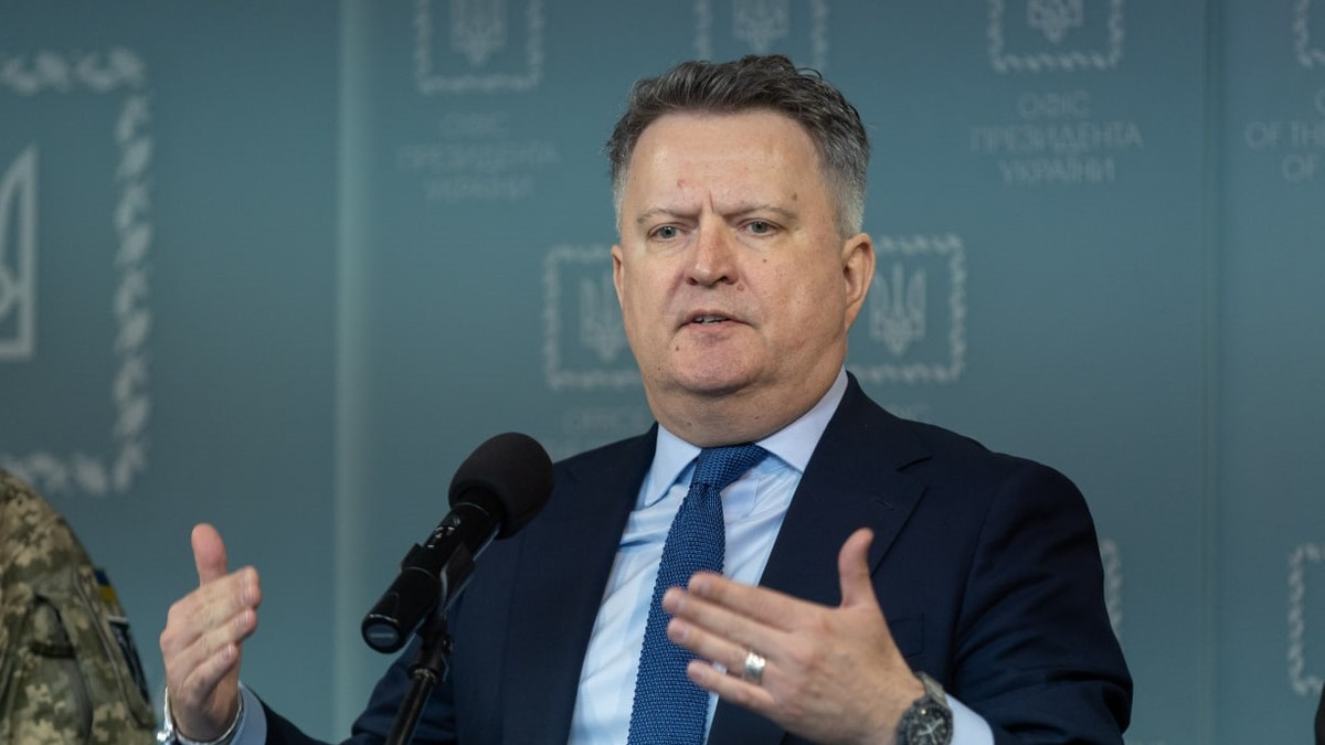 18 foreign participants gather in Kyiv, review key documents during first session