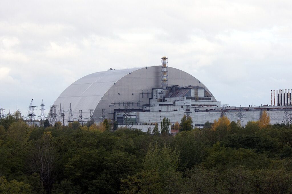 Chernobyl nuclear plant reconnected after Russian strike caused full power loss