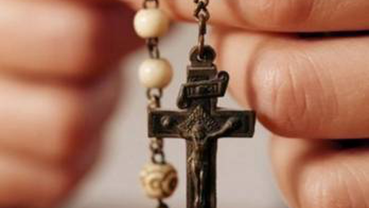 Church officials get 3,303 border passes in 2025