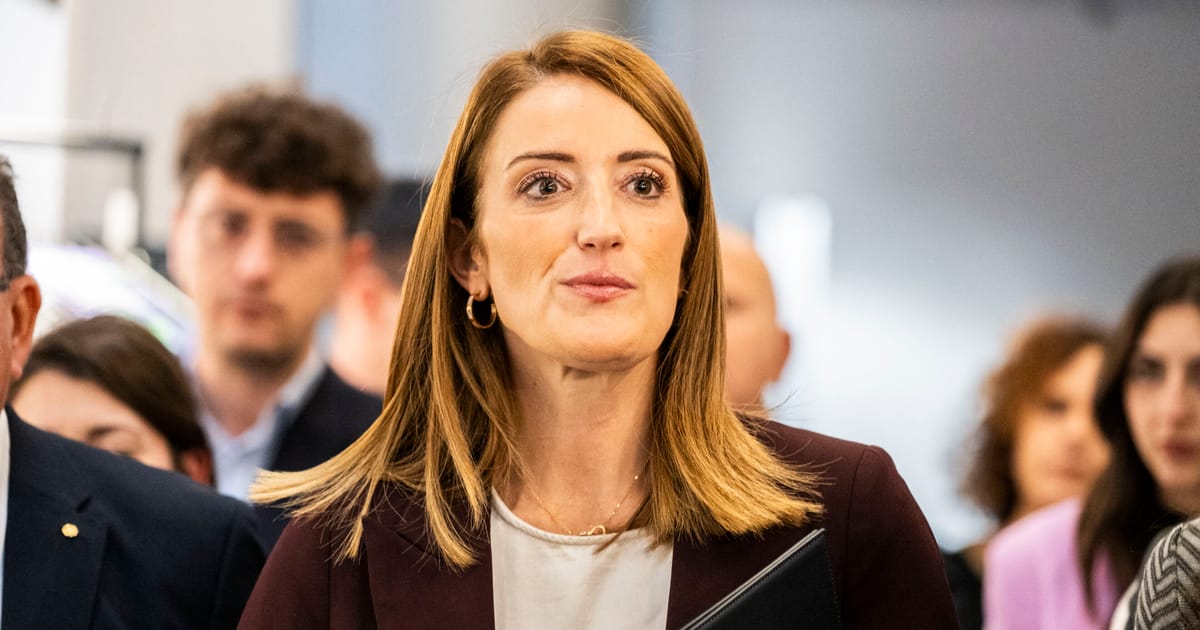 Iranian diplomats banned from European Parliament  – POLITICO