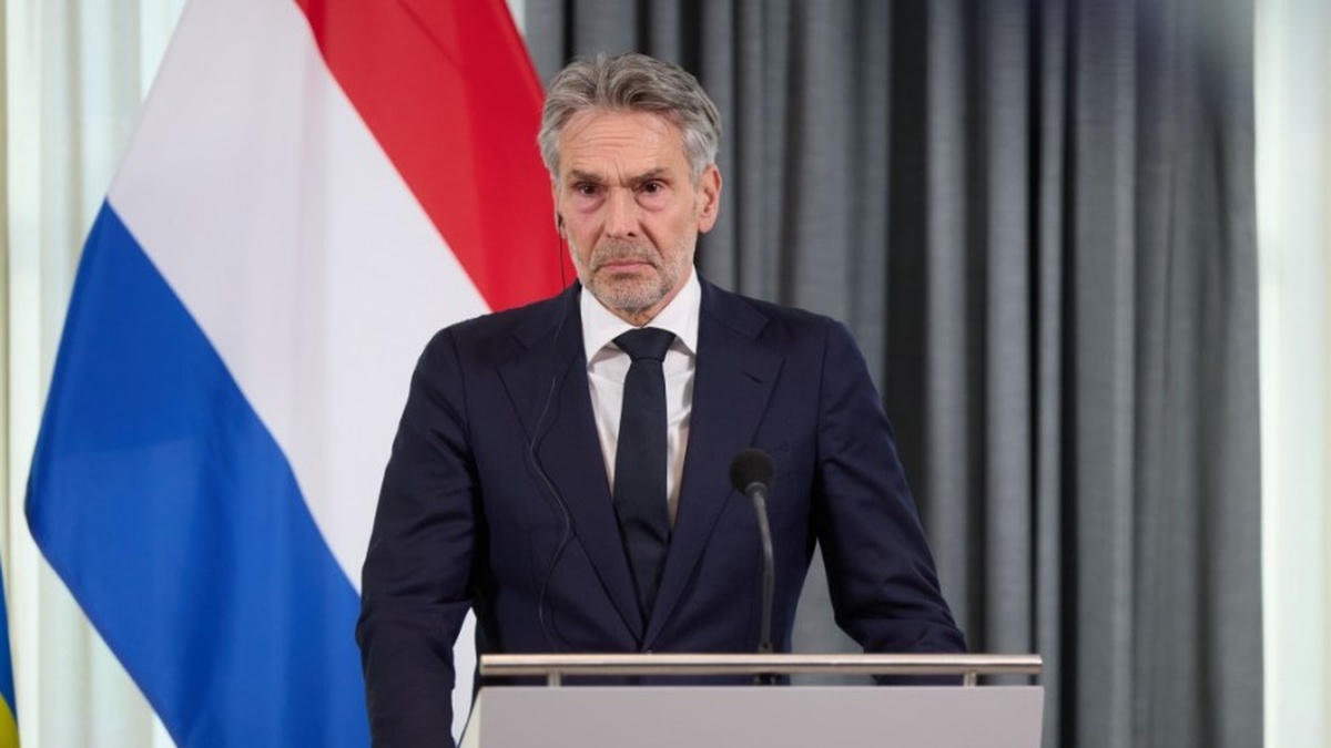 Partner countries must step up pressure on Russia, will discuss security guarantees for Ukraine in Davos – Dutch PM