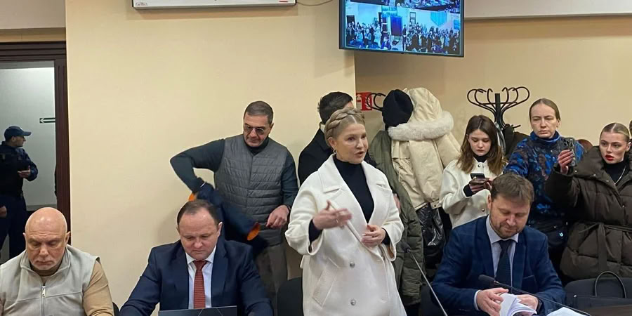 Ukraine charges ex-PM Tymoshenko with bribing MPs, sets $761,000 bail