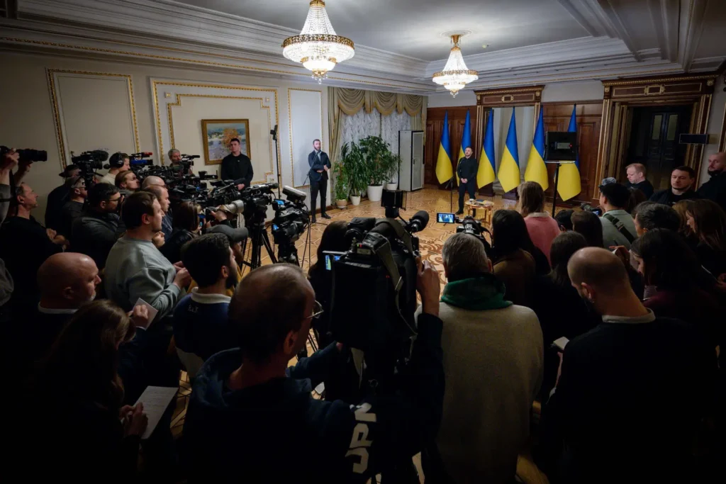 UK and France troop deployment is “mandatory” for security guarantees, Zelenskyy says