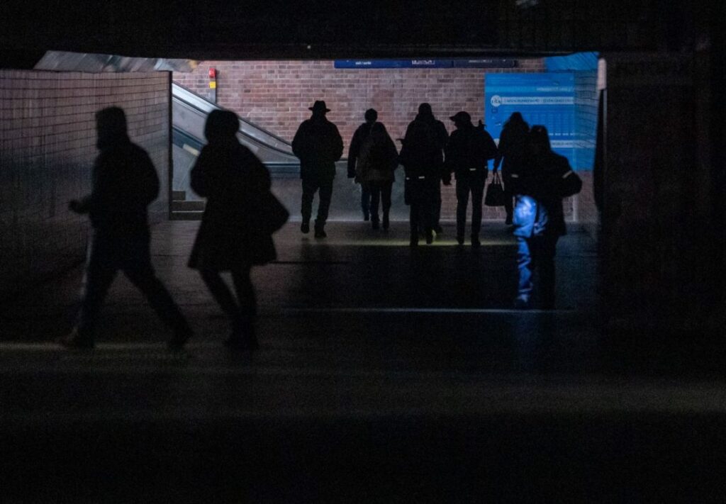 Parts of Berlin still without power after sabotage—Ukrainians organize one of the warming shelters