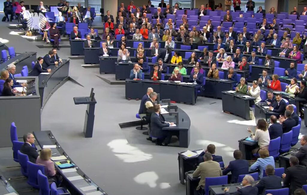 German Bundestag calls for strengthening Ukraine support “where necessary”