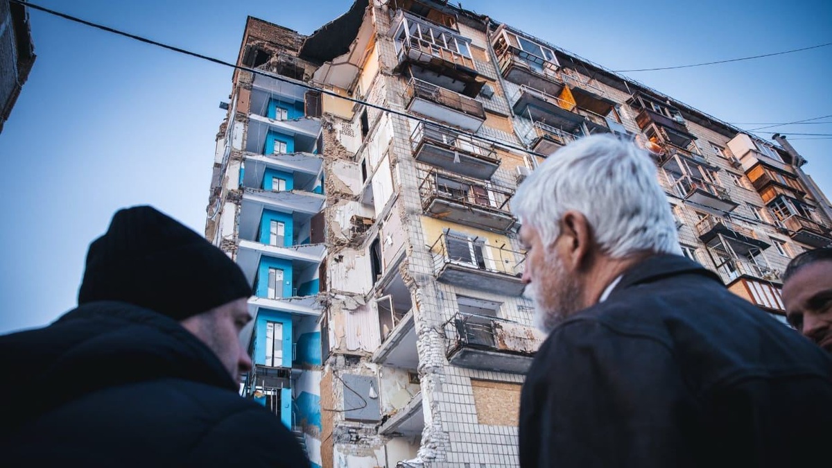 Dpty PM Kuleba, President of Czech Republic discuss housing restoration and community energy sustainability