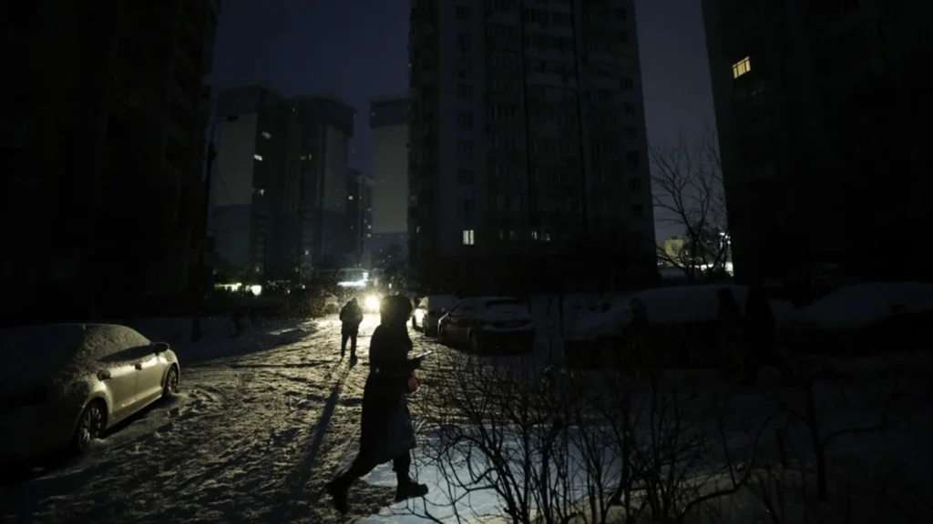 Utility worker killed in equipment accident during Kyiv heating restoration efforts