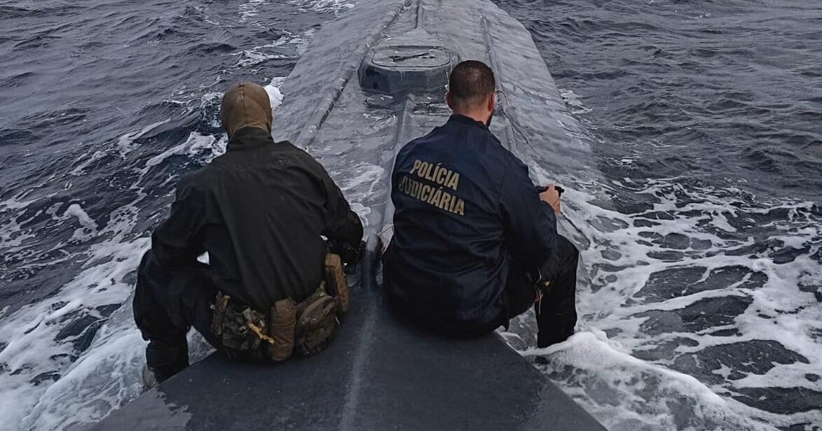 “Narco sub” sinks with drugs on board after record amount of cocaine seized from vessel off the Azores