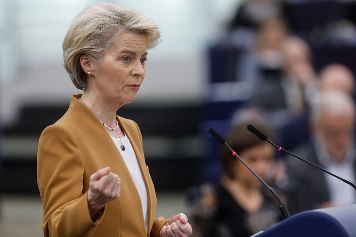 Von der Leyen stated that the EU is developing an independent security strategy and is moving toward becoming a “military state”,