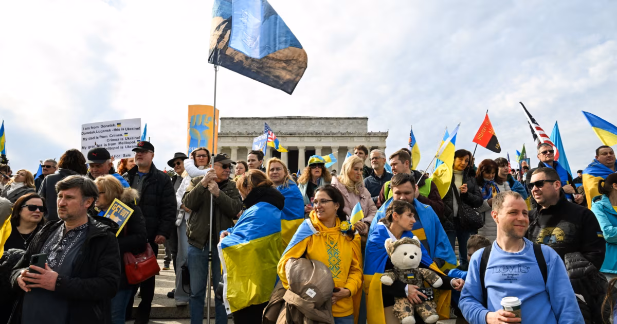 Four Years On, Ukraine Supporters Rally in Washington, Call for ‘Rock-Solid’ Western Unity