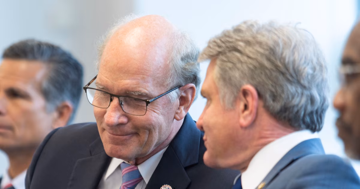 New US Sanctions Bill Aims To Choke Off Kremlin Oil Revenue