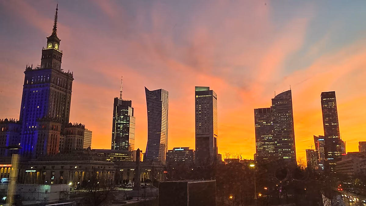 Poland beats Spain on income as Tusk claims ‘European elite’ status